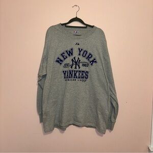 New York Yankees Crew Neck - Size XL